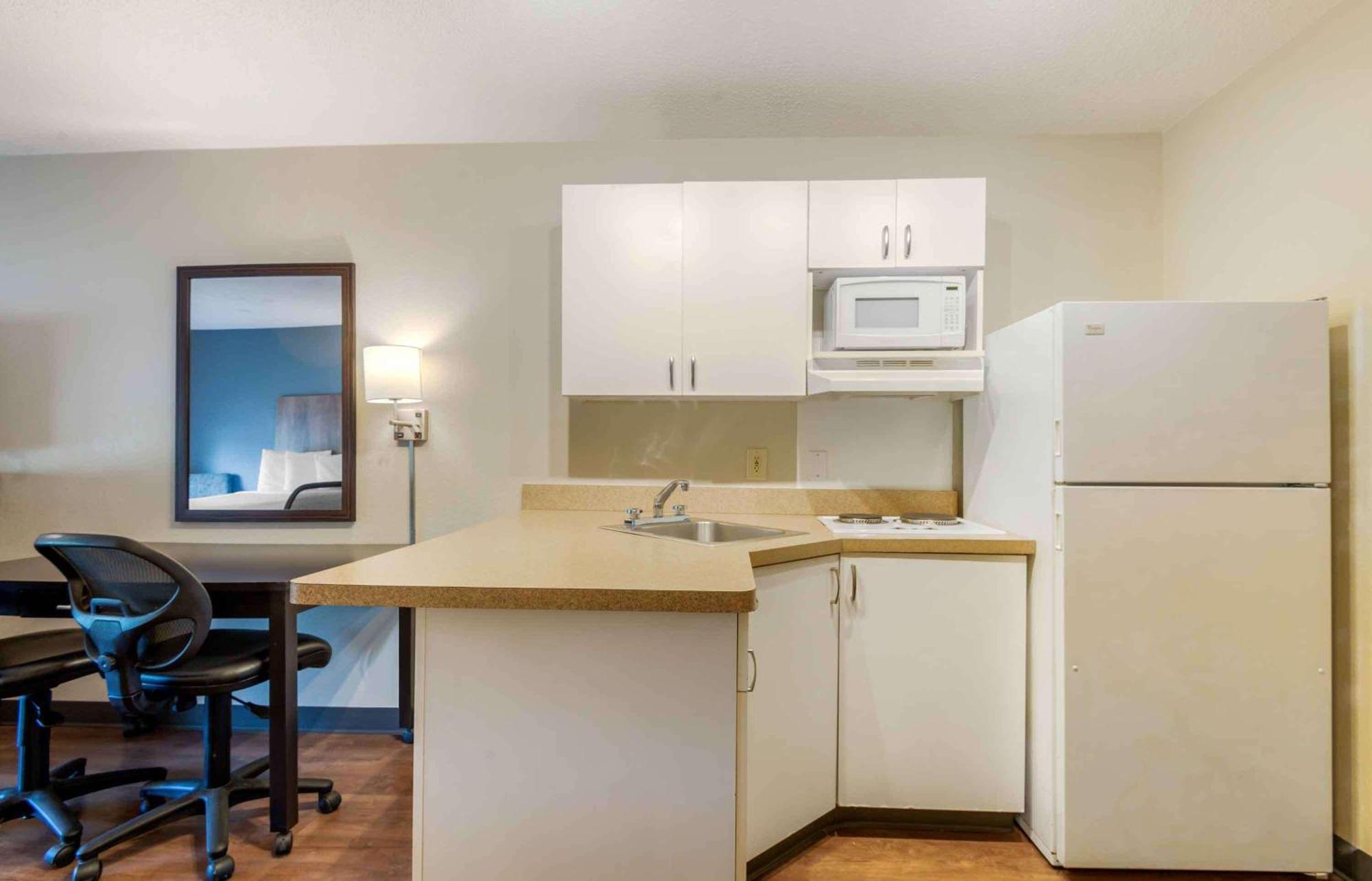 Extended Stay America Suites - Charlotte - University Place Экстерьер фото