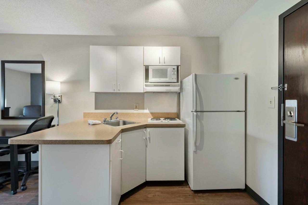 Extended Stay America Suites - Charlotte - University Place Экстерьер фото